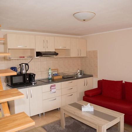 Appartement Apartament Alpha à Bistriţa Extérieur photo